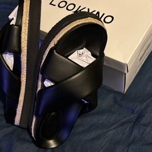 Women's Black Slide-On Sandals Size 9